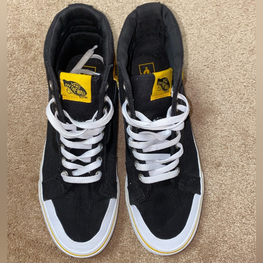 THE NATIONAL GEOGRAPHIC VANS